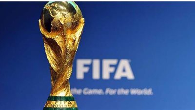 دي روسي  وفان دار فارت يشاركان في قرعة تصفيات المونديال