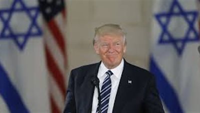 ترامب يسخر من ميجان ميركل في تهنئة الأميرة يوجيني بزفافها