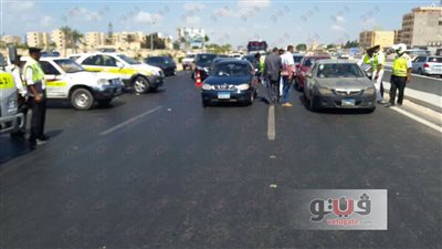 بالصور.. استمرار الحملات المرورية وتزويد الطرق بسيارات دفع رباعي