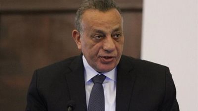 محافظ الجيزة: تسهيل إجراءات إصدار التراخيص لمشروعات الشباب