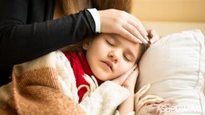 7 نصائح اتبعيها مع طفلك عند إصابته بضربة الشمس