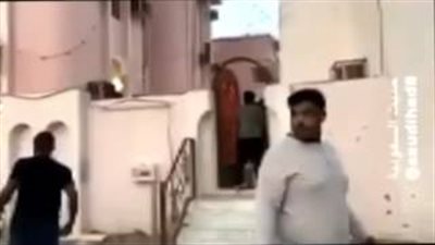 شاهد.. ماذا حدث لمجموعة شباب أطلقوا النار بشكل عشوائي في السعودية