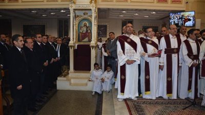 محافظ الغربية يشهد قداس عيد الميلاد المجيد بكاتدرائية الشهيد مارجرجس وشهداء طنطا | صور