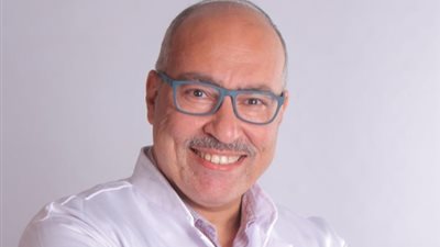 طبيب أسنان: التنفس عبر الفم يؤدي لتشوهات الوجه والفكين