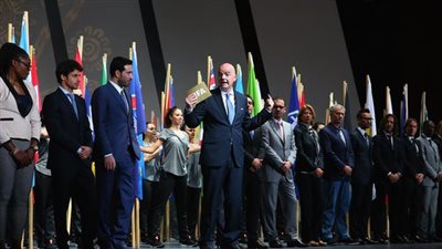 بالفيديو والصور.. «أبوتريكة» ونجوم العالم في مؤتمر الـ«فيفا» بالمكسيك