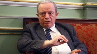 «عين شمس» تمنح عامليها إجازة الخميس المقبل