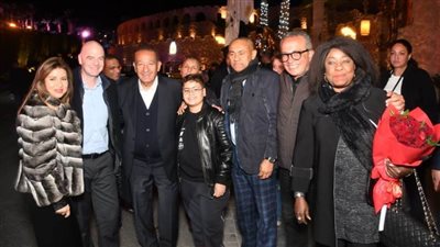 10 صور ترصد وصول نجوم العالم إلى مقر احتفالات الأفضل في أفريقيا