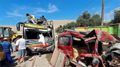 بينهما أمريكان وألمان وبرازيليين.. مصرع 16 شخصا وإصابة 42 آخرين بحادث تصادم فى بيرو