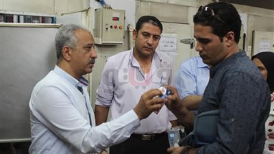 رئيس غرب المنصورة يشن حملة على مستشفى التأمين الصحى بسندوب (صور)