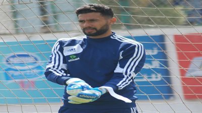 أحمد عادل: مستعد أرجع الأهلي حتى لو هقف على بوابة النادي