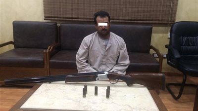 ضبط عاطل بحوزته سلاح ناري بالإسماعيلية