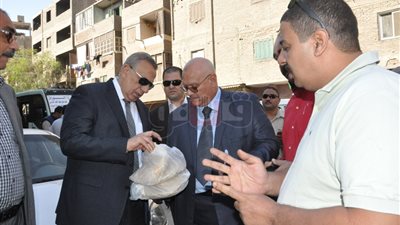 الجيزة تواجه الغلاء بمنافذ بيع اليوم الواحد بتخفيض 30 %