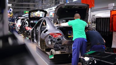 مرسيدس تعلن دخول جيل جديد من السيارات في خطوط الإنتاج (صور)