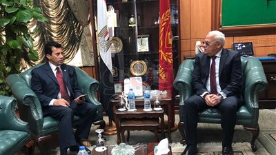 وزير الرياضة يصل بورسعيد لحضور ختام بطولة البحر المتوسط لليد للناشئين