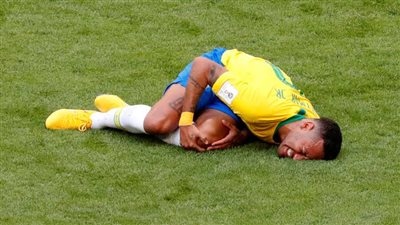 بالأرقام.. نيمار ومارادونا الأكثر تعرضًا للعرقلة في تاريخ كأس العالم