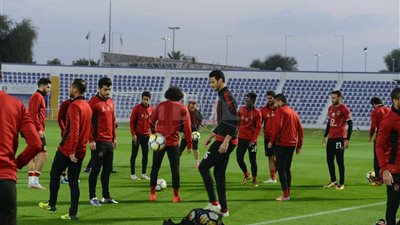 صلاح محسن ومعلول يواصلان التأهيل بتدريبات الأهلي