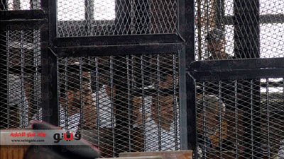 بالصور.. بدء محاكمة بديع بـ