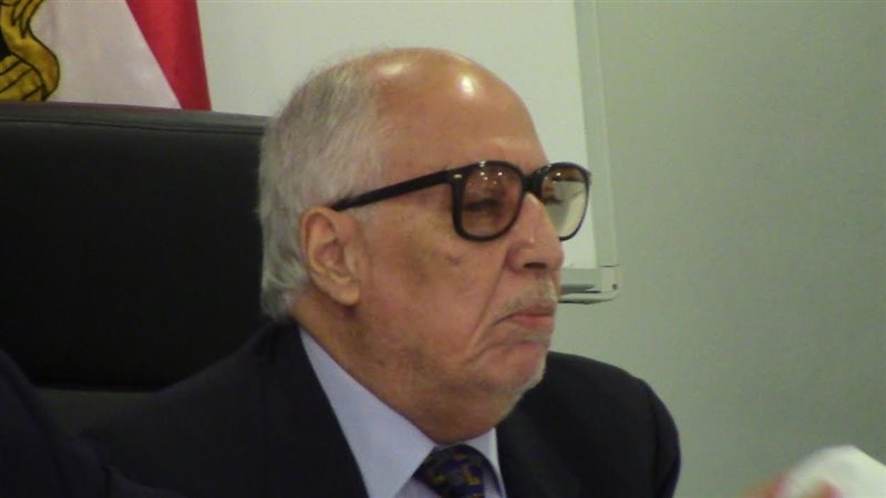 الدكتور إبراهيم الغويل