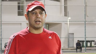 أحمد سليمان ونجل رئيس النادي يحضران اجتماع مستبعدي الزمالك