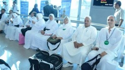 الخطوط السعودية تسير 17 رحلة لنقل 4300 معتمر للأراضي المقدسة