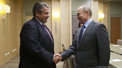 «موسكو» تطالب واشنطن بحماية قوافل الإغاثة في سوريا