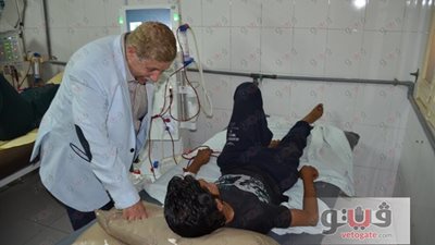 محافظ الإسماعيلية يستبعد طبيبين ويكرم ثالثة