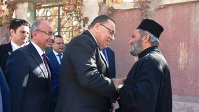 محافظ الشرقية يهنئ الأقباط: وحدتنا صامدة لا تقبل التشكيك
