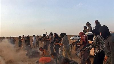 بالفيديو والصور.. تفاصيل نجاة 3 إيزيديين من مذبحة «داعش»