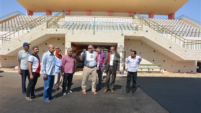 انتهاء المراحل الأخيرة لتطوير إستاد الوادي الجديد الرياضي (صور)