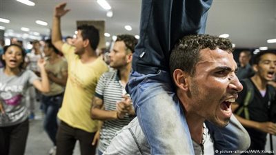 شجار بين 200 لاجئ في المجر يسفر عن إصابة عدة أشخاص