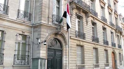 سفير مصر بفلسطين: اتصالات بين القاهرة وتل أبيب لوقف القصف