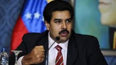 الرئيس الفنزويلي يعلن قطع العلاقات مع كولومبيا وطرد دبلوماسيها