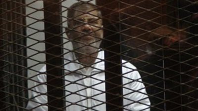 اليوم.. جلسة «سرية» لمحاكمة «مرسي وبديع» في «التخابر»