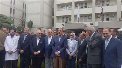 رئيس الوزراء يتفقد المركز الجامعي للتطوير المهني بالمنصورة