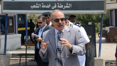 مدير أمن بورسعيد يقود حملة لإزالة الإشغالات ببورفؤاد