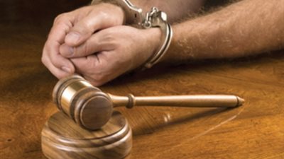 احالة 5 أشخاص متهمين بقتل عجوز في مدينة نصر للمحاكمة