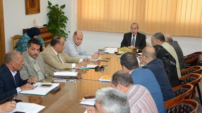 محافظ دمياط: بدء تشغيل عدد من مشروعات الصرف خلال العام الجاري