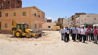 بالصور.. زراعة 20 ألف شجرة في ثالث أيام «حلوة يا بلدي» بمطروح