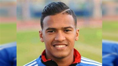 أونوش يطالب إدارة المصري بمستحقاته قبل التصعيد