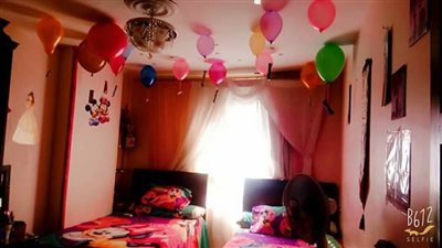 بالصور.. فتاة تفاجئ شقيقتها الكبرى في عيد الأضحى