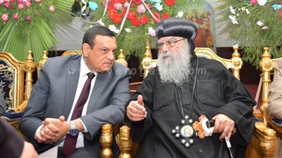 محافظ البحيرة يتقدم المئات لتقديم للتهاني بكنائس البحيرة| صور