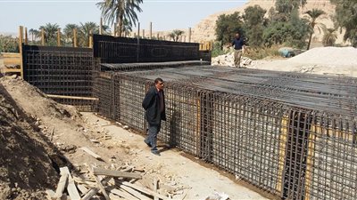 الانتهاء من مشروعات قرية «أبو مناع» في قنا مارس المقبل (صور)