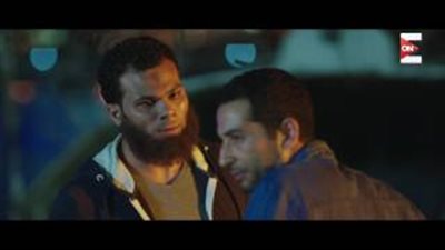 نقاش ساخن بين عمرو سعد وشقيقه حول الكفر والإيمان في «وضع أمني»