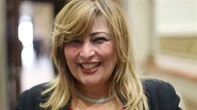 برلمانية: إنشاء هيئة عامة للدواء سيقضي على تلاعب بعض الصيدليات في الأسعار