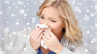استشاري يوضح الفرق بين حساسية الأنف ونزلة البرد أو الأنفلونزا