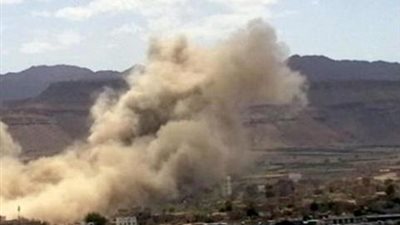 الطيران العسكري اليمني يشن غارات ضد الحوثيين بمحافظة عمران