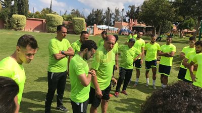 اجتماعات دورية للاعبي المقاولون في معسكر الإسكندرية (صور)