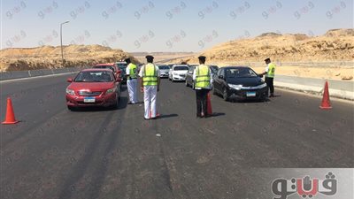 بالصور.. حملات مرورية على الطرق ثالث أيام العيد للحد من الحوادث