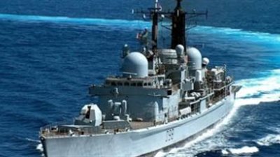 ميرور: قوات سعودية أنقذت مدمرة بريطانية بالخليج من الانفجار