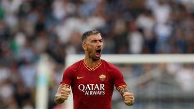 روما يجدد عقد كولاروف حتى 2021